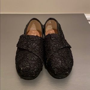 Toms shoes for girls